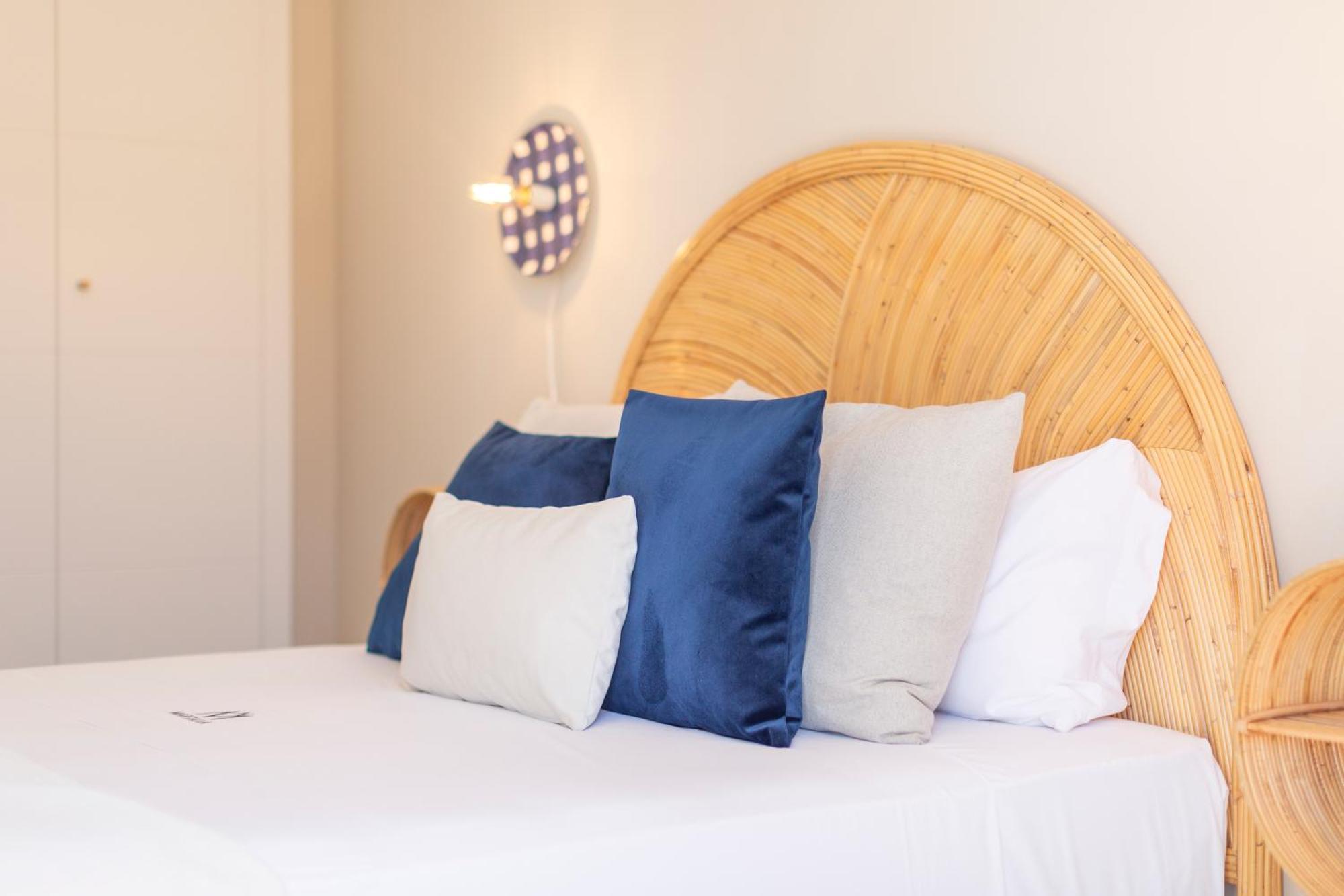 Apartamentos Martalia Aticos Deluxe روندا المظهر الخارجي الصورة