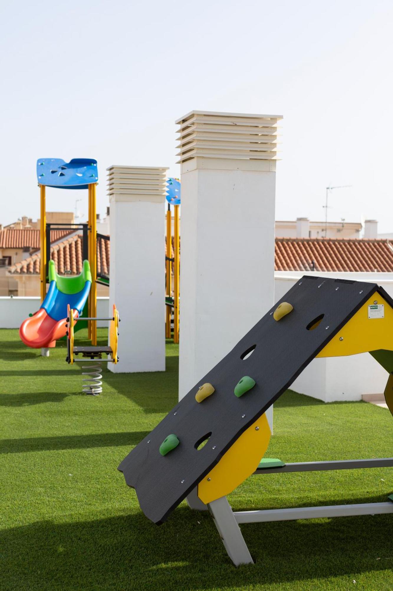 Apartamentos Martalia Aticos Deluxe روندا المظهر الخارجي الصورة