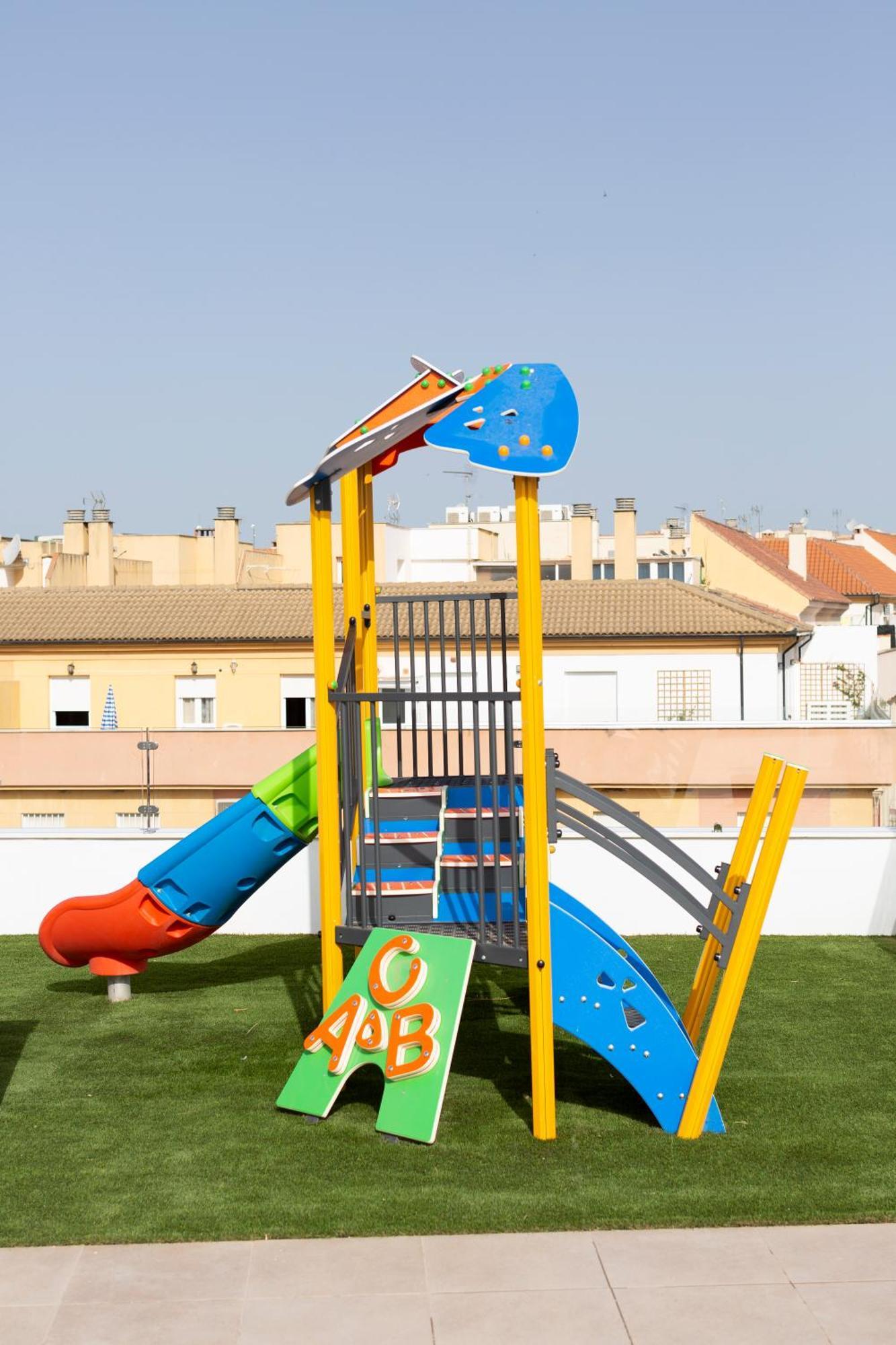 Apartamentos Martalia Aticos Deluxe روندا المظهر الخارجي الصورة